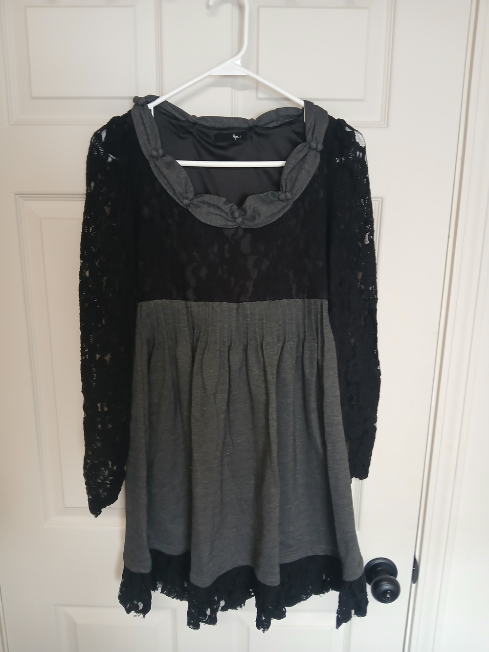 Ladies Ryu small dress black gray lace stretch pleated babydoll cute sweet sexy